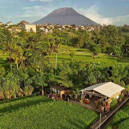 Hotel Camani Glamping