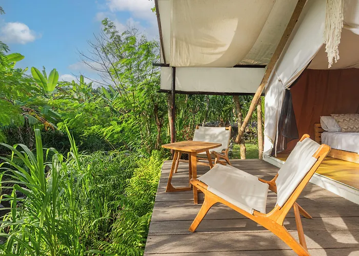 Camani Glamping *
