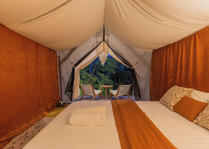 Camani Glamping *